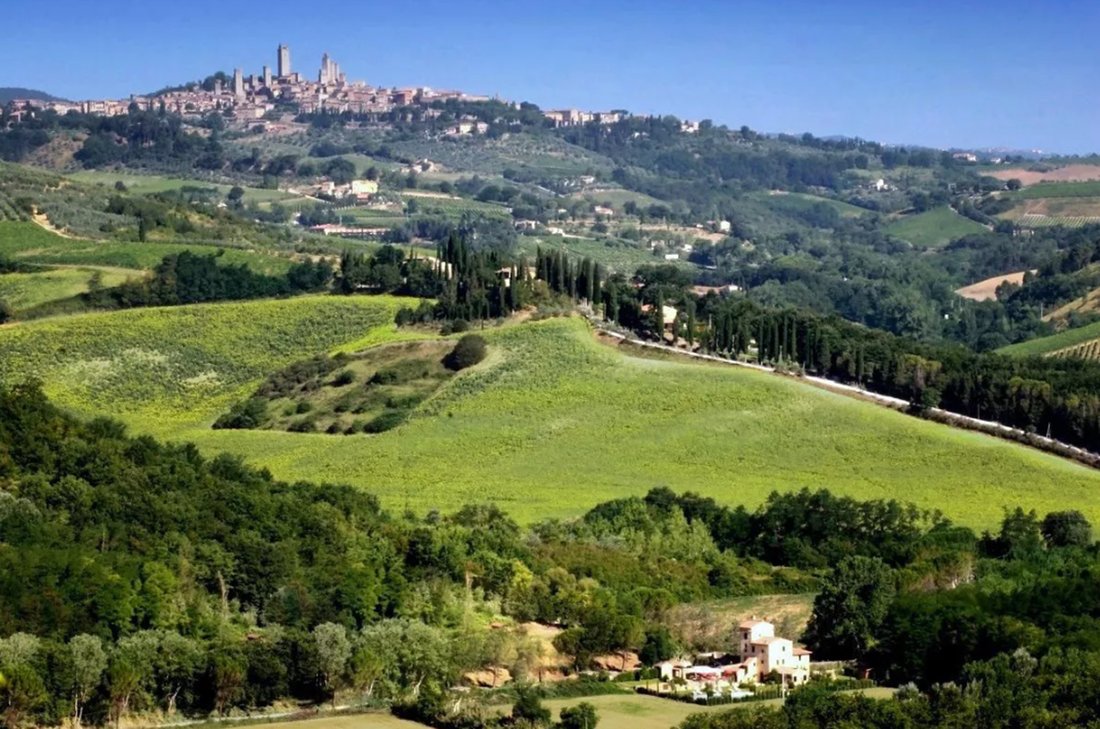 Estate in San Gimignano, Tuscany, Italy 3 - 17258171