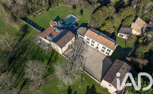 House in Prignac-et-Marcamps, Nouvelle-Aquitaine, France 1