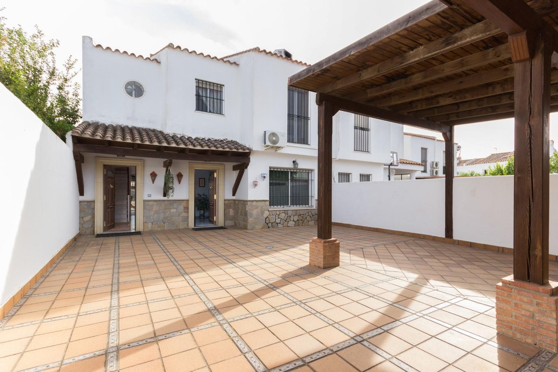 Chalet en El Puerto de Santa María, Andalucía, España 1 - 17258756