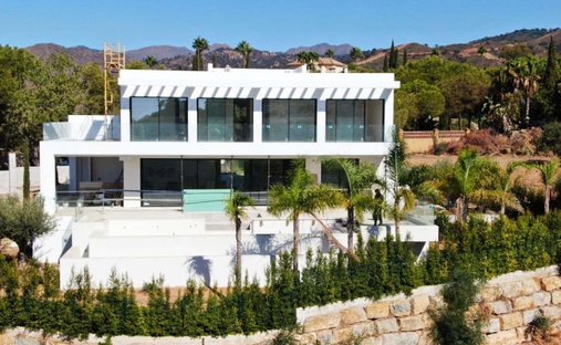 Villa in Elviria-Cabopino, Marbella, Spain 1