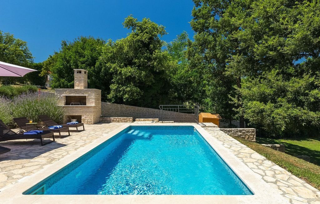 Villa in Labin, Istria County, Croatia 3 - 17256298