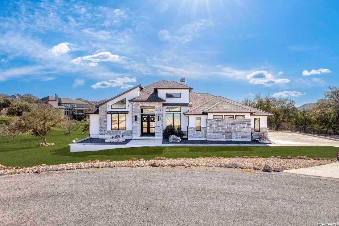 House in New Braunfels, Texas, United States 2 - 16489632