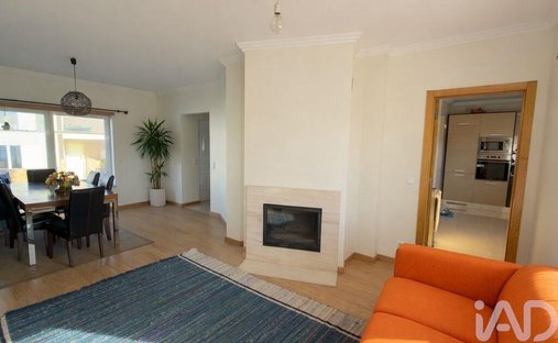 Townhouse in Mafra, Lisbon, Portugal 1