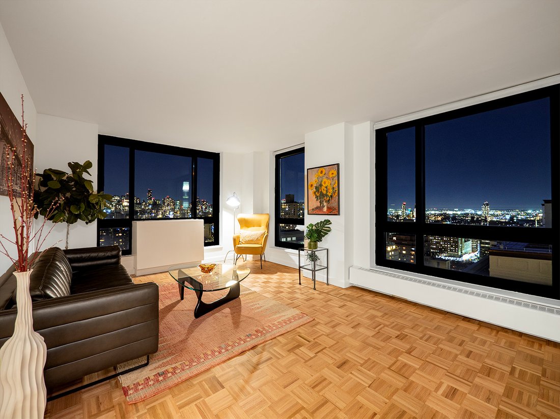 Condo in New York, New York, United States 1 - 17258057