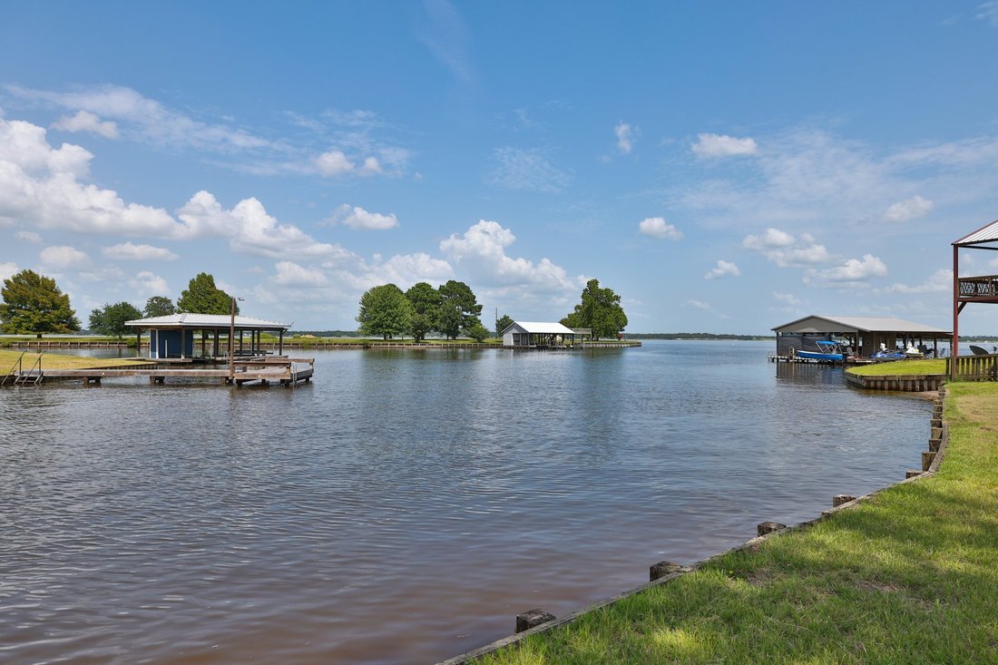Thornton, Texas, United States 3 - 17259043