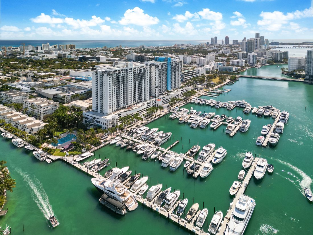 Condo in Miami Beach, Florida, United States 2 - 17259071