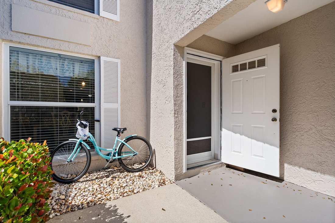 Condo in Naples, Florida, United States 4 - 17259079