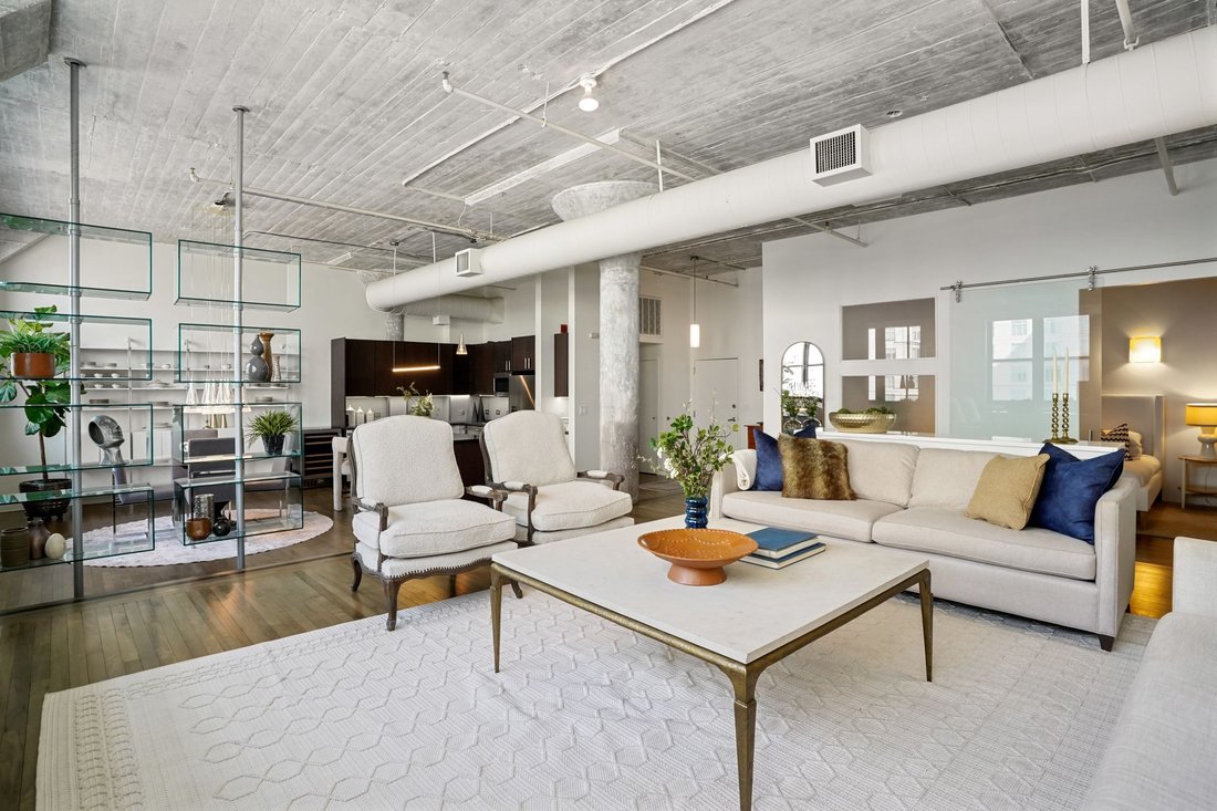 Condo in Boston, Massachusetts, United States 4 - 17259087