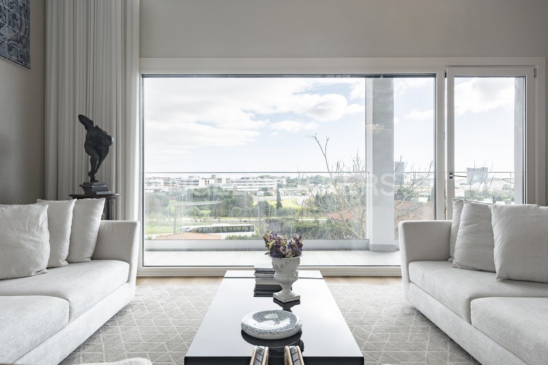 Apartment in Porto Salvo, Lisbon, Portugal 2 - 17264279