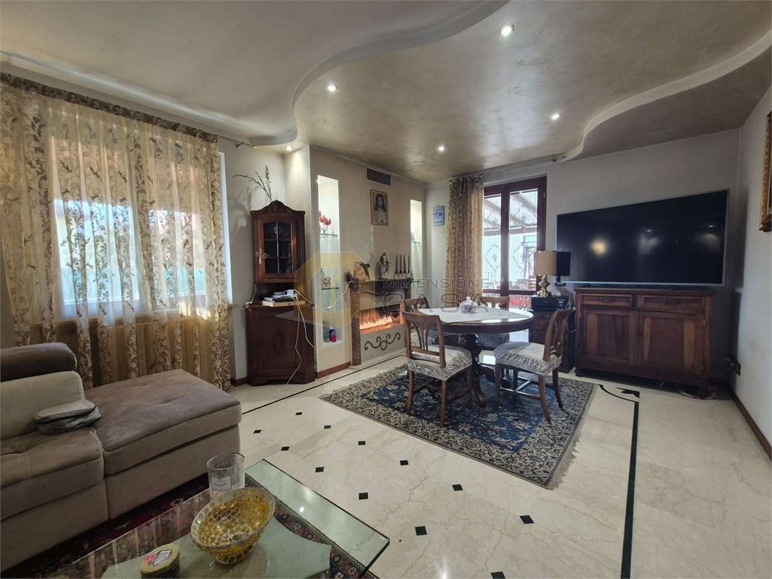 Villa in Mazzano, Lombardy, Italy 1 - 17264173