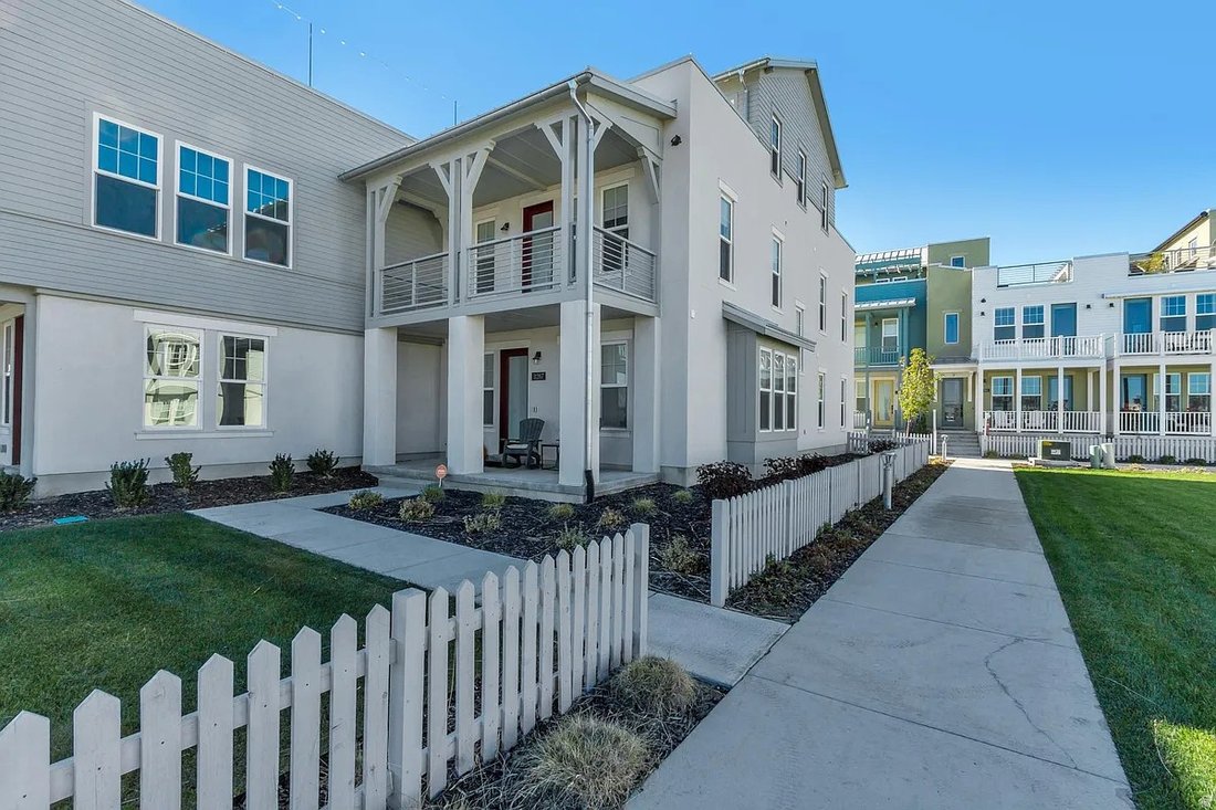 Townhouse in South Jordan, Utah, United States 2 - 17262331