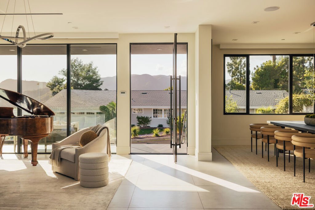 House in Los Angeles, California, United States 3 - 17263550