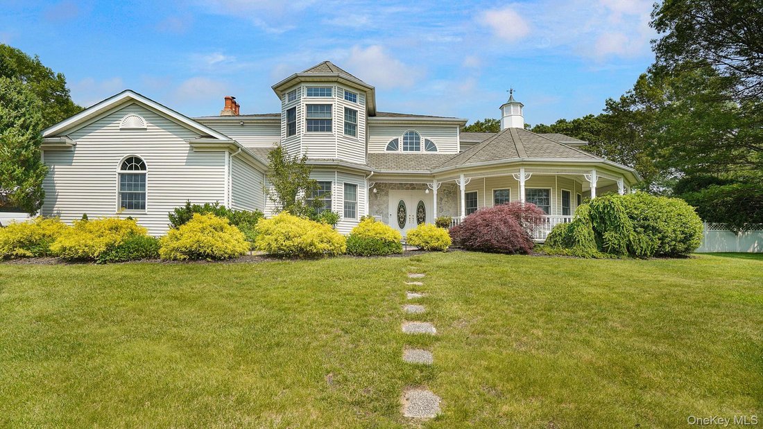 House in Farmingville, New York, United States 1 - 17262094