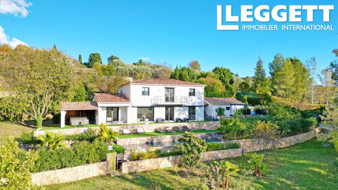 Villa in Grasse, Provence-Alpes-Côte d'Azur, France 2 - 17260923