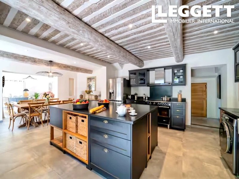 House in Eygalières, Provence-Alpes-Côte d'Azur, France 3 - 17241803