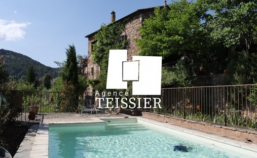 Country House in Payzac, Auvergne-Rhône-Alpes, France 1