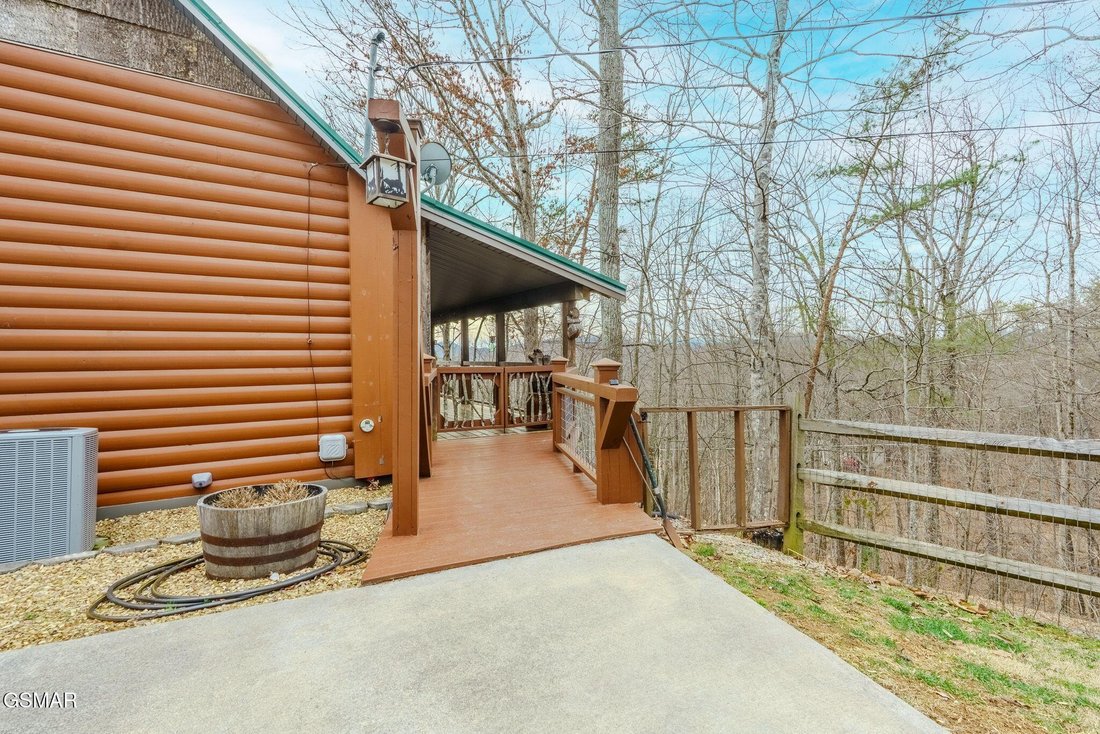 House in Sevierville, Tennessee, United States 4 - 17261933