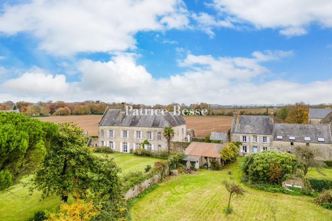 House in Valognes, Normandy, France 1 - 14992711