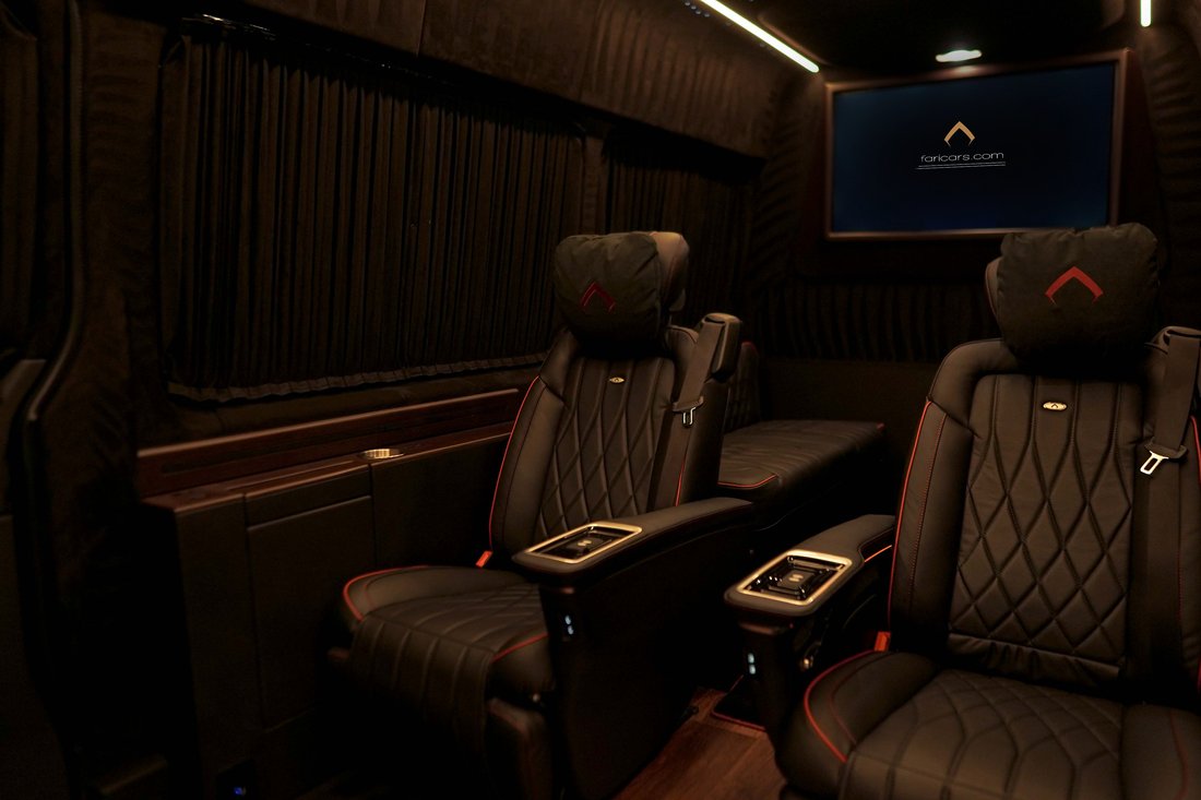 Limousine in Mount Laurel Township, New Jersey, United States 4 - 17261607
