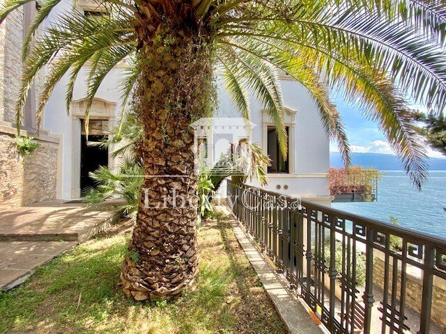 Apartment in Center, Toscolano, Lombardy 1 - 16536051