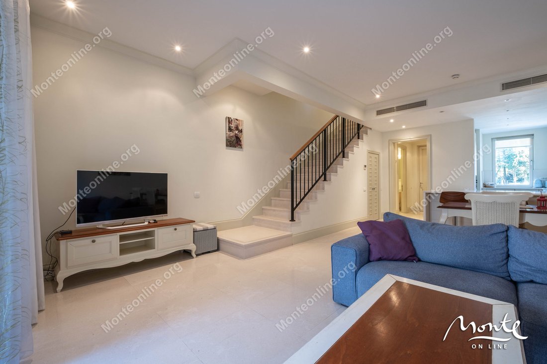 Apartment in Tivat, Tivat Municipality, Montenegro 2 - 17261187