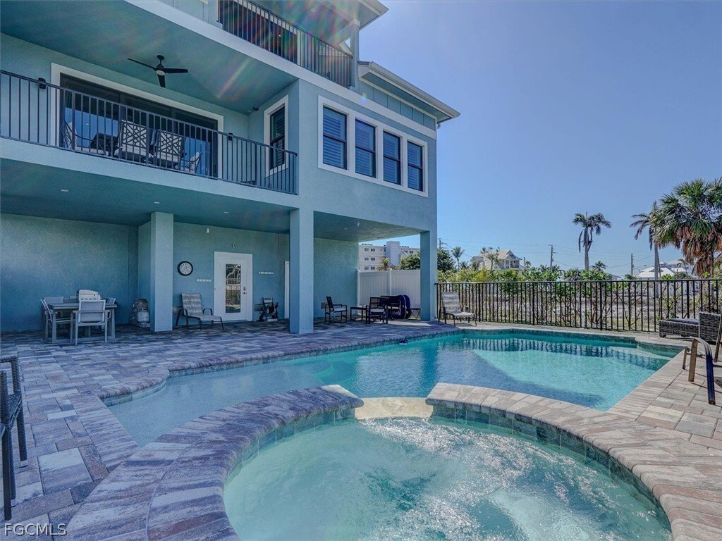 House in Fort Myers Beach, Florida, United States 3 - 17260512
