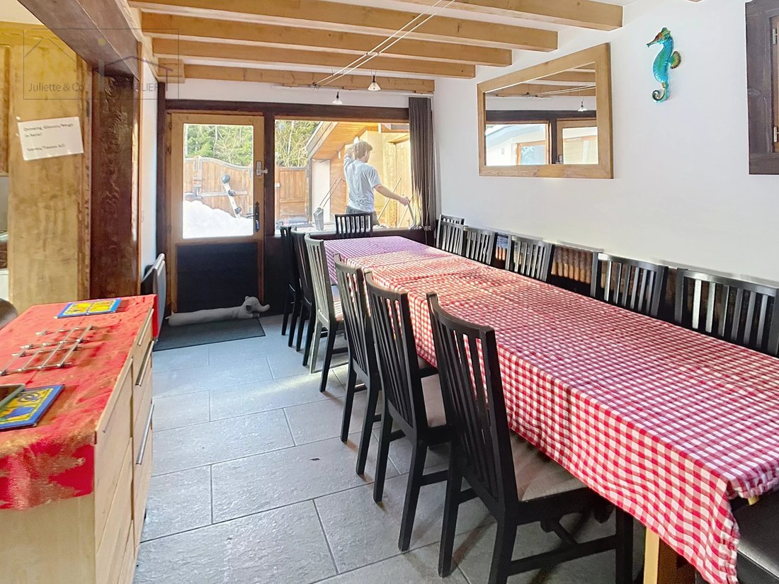 Chalet in Chamonix-Mont-Blanc, Auvergne-Rhône-Alpes, France 3 - 17260757