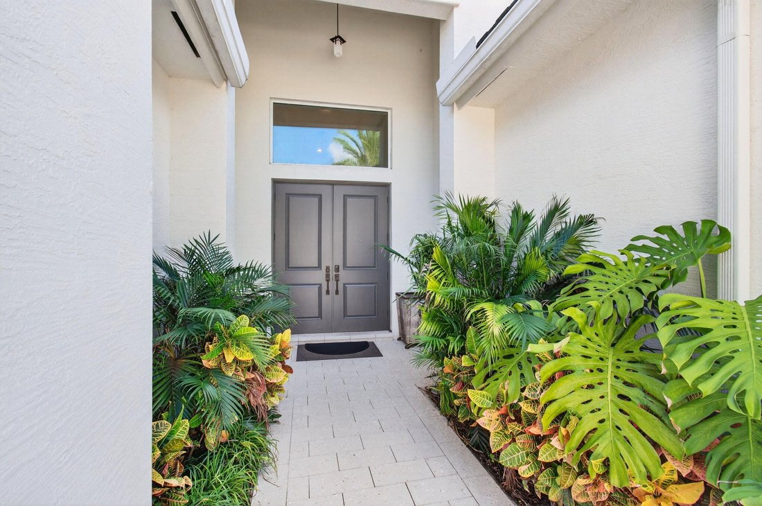 House in Boca Raton, Florida, United States 3 - 17261279