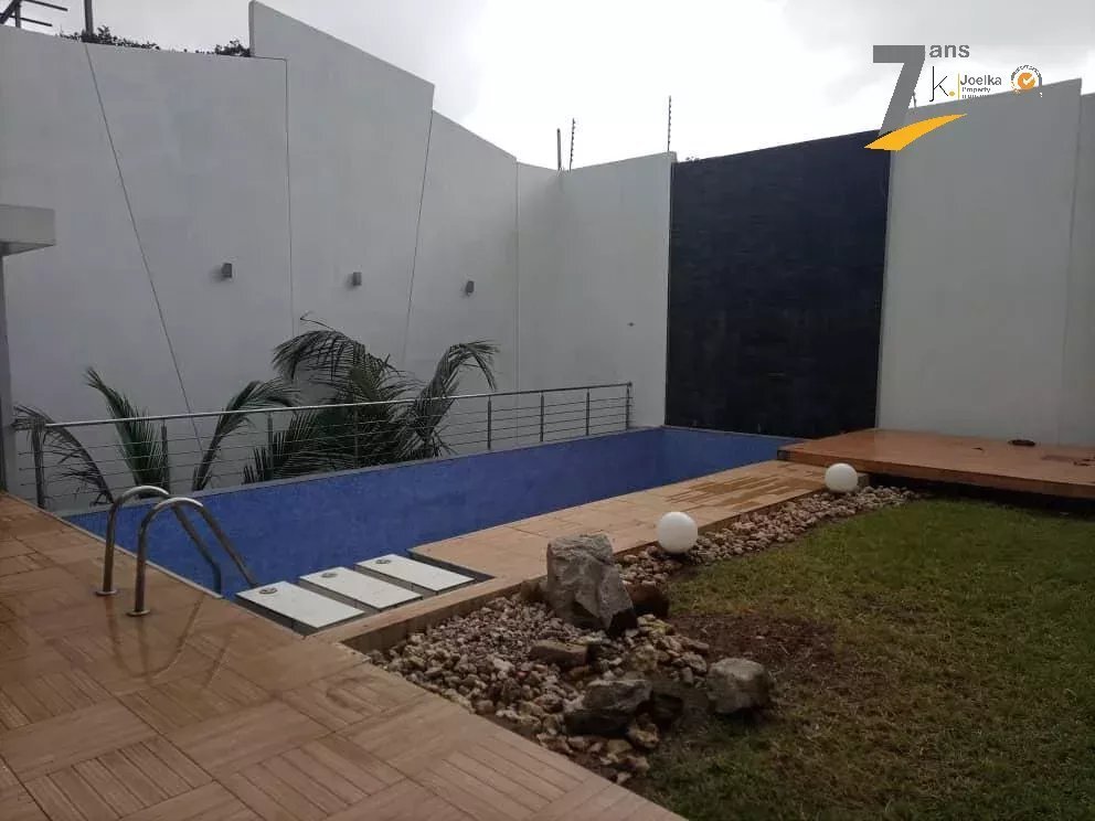 House in Abidjan, Abidjan Autonomous District, Côte d'Ivoire 5 - 17260775