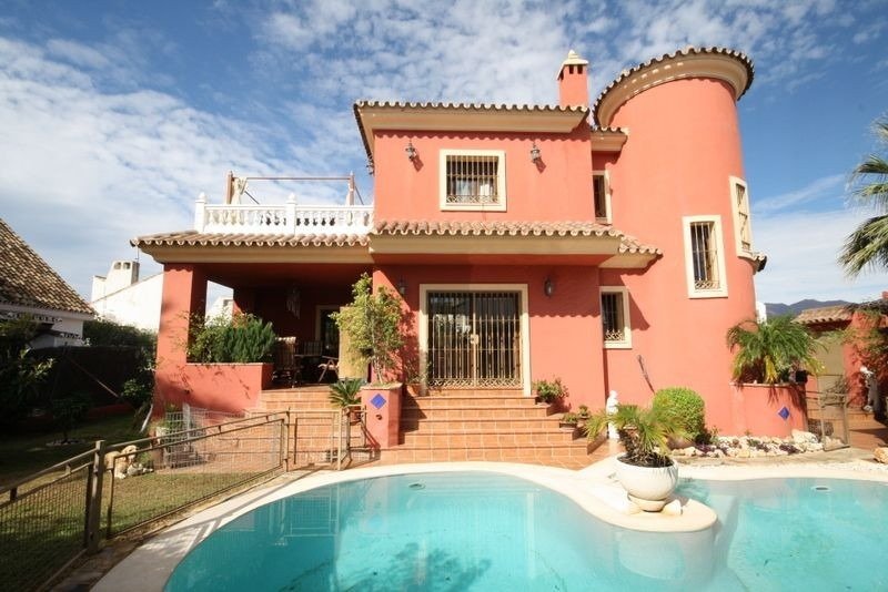 Villa a Marbella, Andalusia, Spagna 2 - 17264201