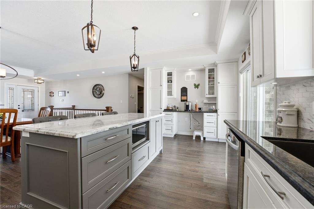 House in Listowel, Ontario, Canada 4 - 17259765