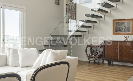 Penthouse in Porto Salvo, Lisbon, Portugal 1