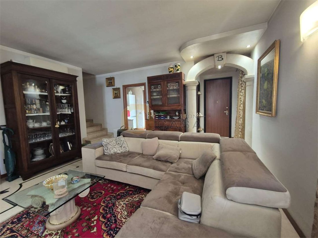 Villa in Mazzano, Lombardy, Italy 3 - 17264173