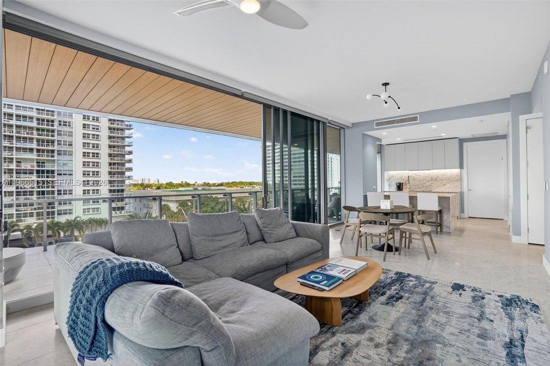 Condo in Miami Beach, Florida, United States 2 - 17261395