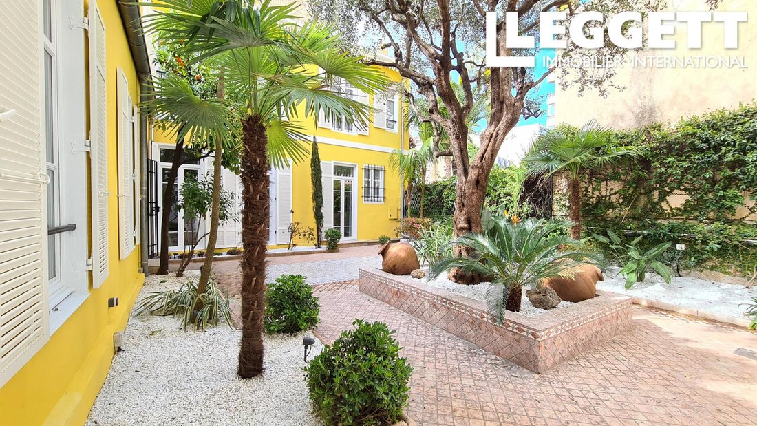 Villa in Cannes, Provence-Alpes-Côte d'Azur, France 2 - 17260937