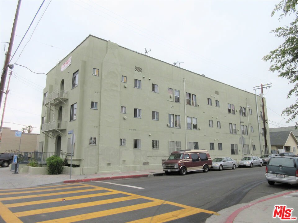Los Angeles, California, United States 1 - 17263546