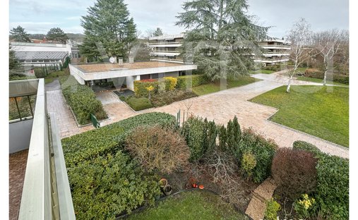 Appartement à Le Village, Noisy-le-Roi, France 1