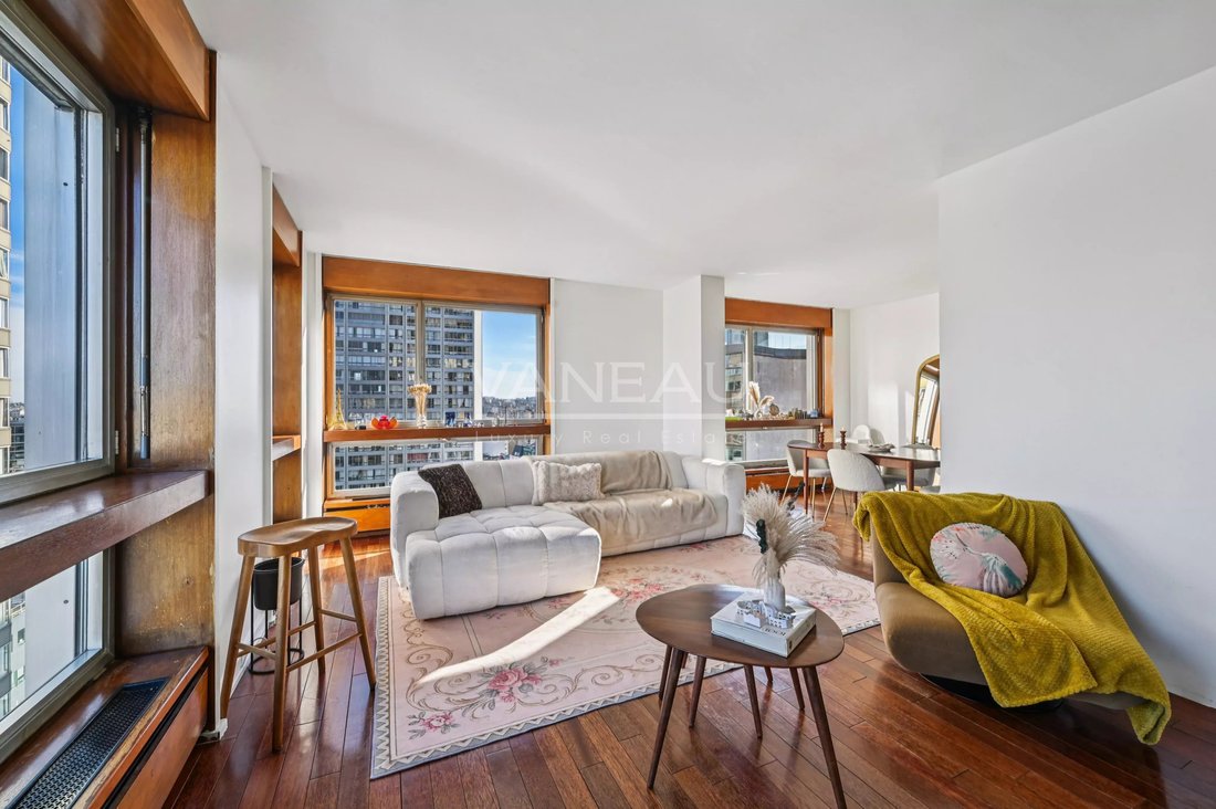 Apartment in Dupleix-Motte Picquet, Paris 15e Arrondissement, Paris 3 - 17260707