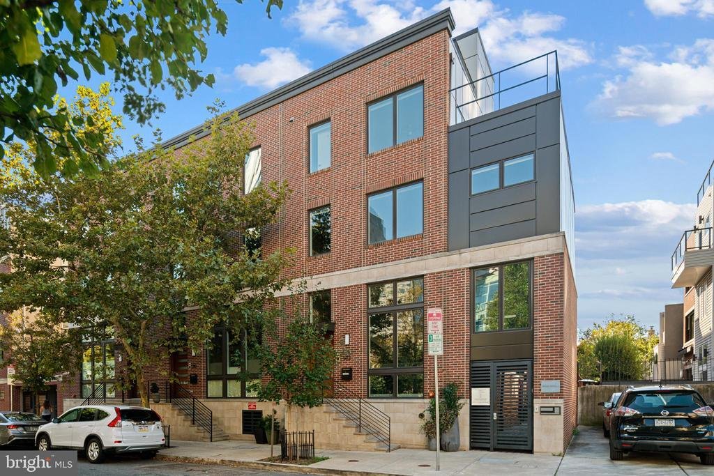 Townhouse in Philadelphia, Pennsylvania, United States 3 - 17262548