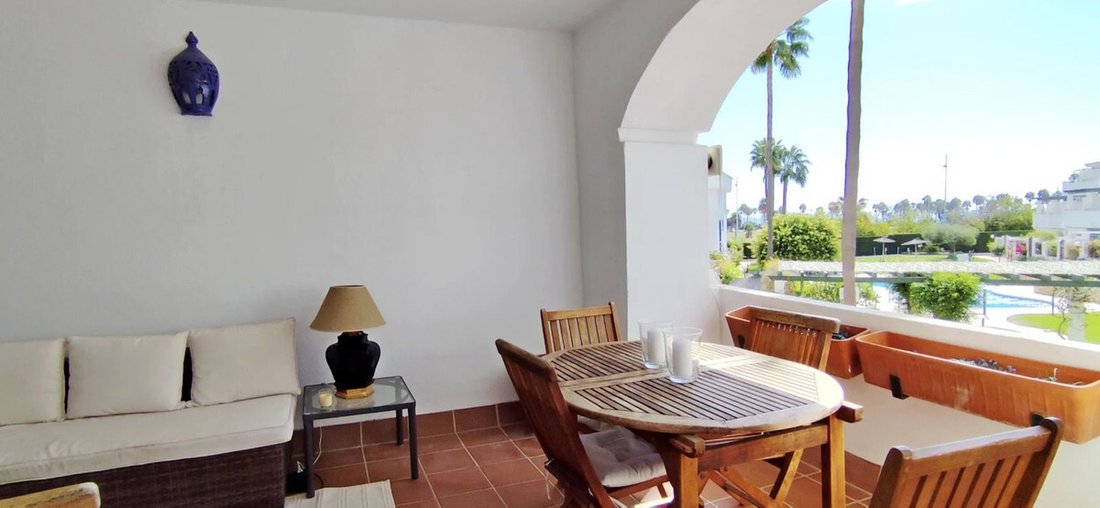 Apartment in San Pedro de Alcantara, Andalusia, Spain 3 - 17261047