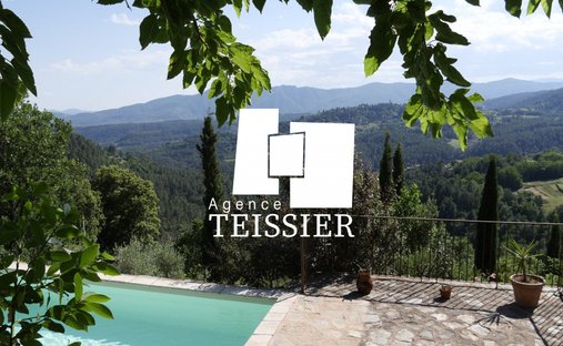Casa di campagna a Payzac, Auvergne-Rodano-Alpi, Francia 1