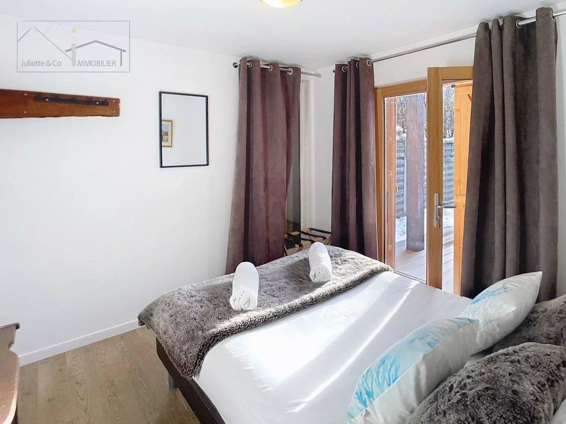 Chalet in Chamonix-Mont-Blanc, Auvergne-Rhône-Alpes, France 5 - 17260757