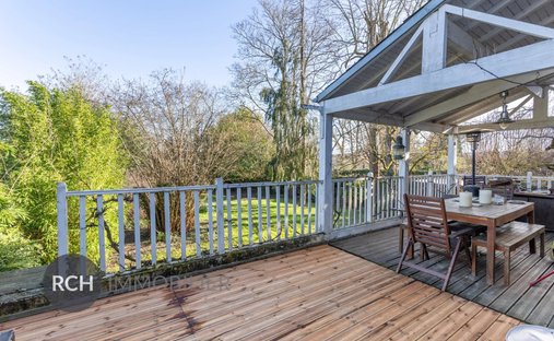 House in Montfort-l'Amaury, Ile-de-France, France 1
