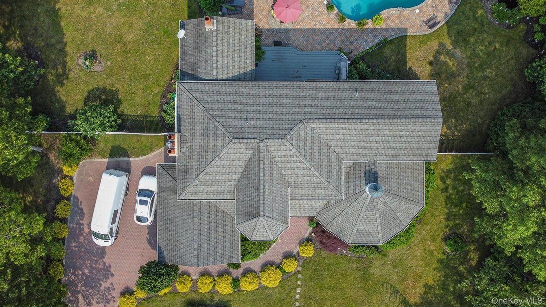 House in Farmingville, New York, United States 4 - 17262094