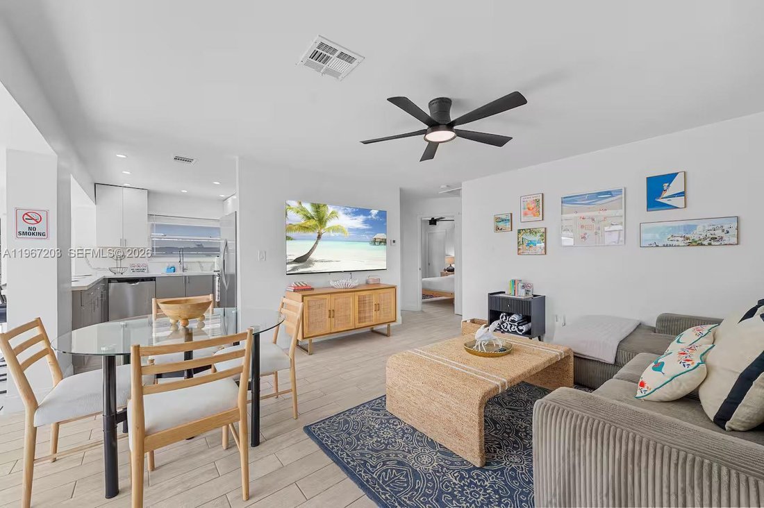 Apartment in Dania Beach, Florida, United States 5 - 17261399