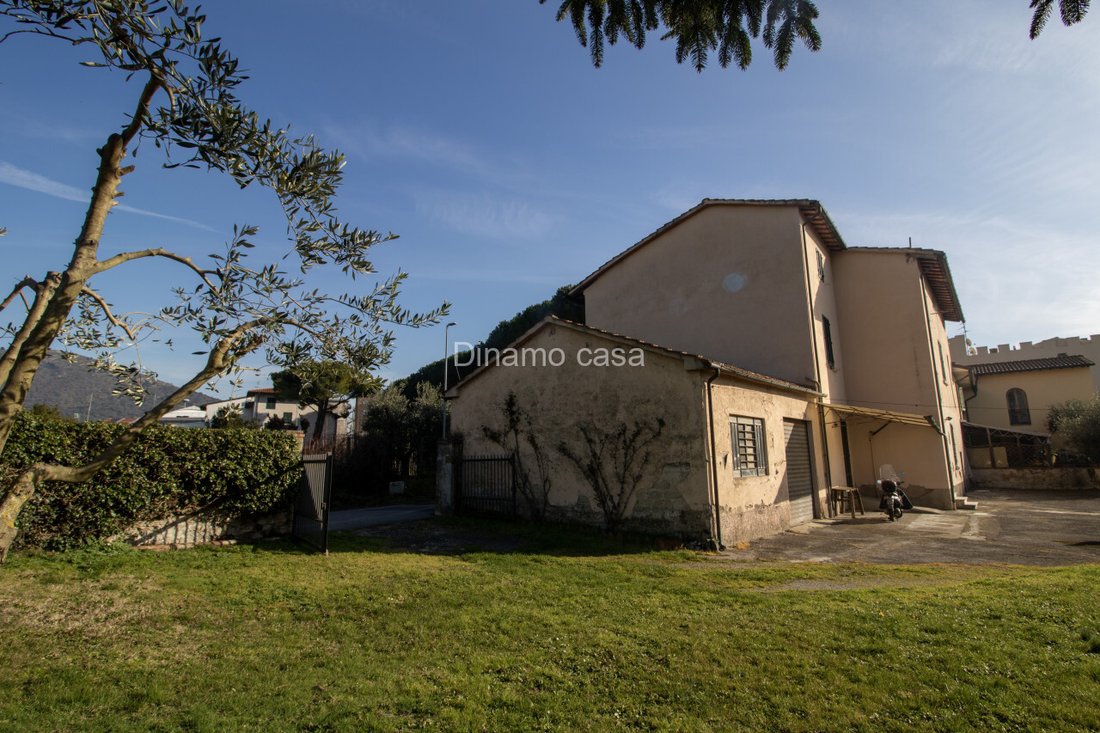House in Mezzana, Prato, Tuscany 2 - 17264447
