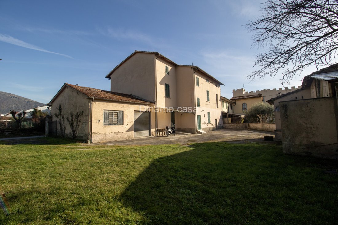 House in Mezzana, Prato, Tuscany 3 - 17264447