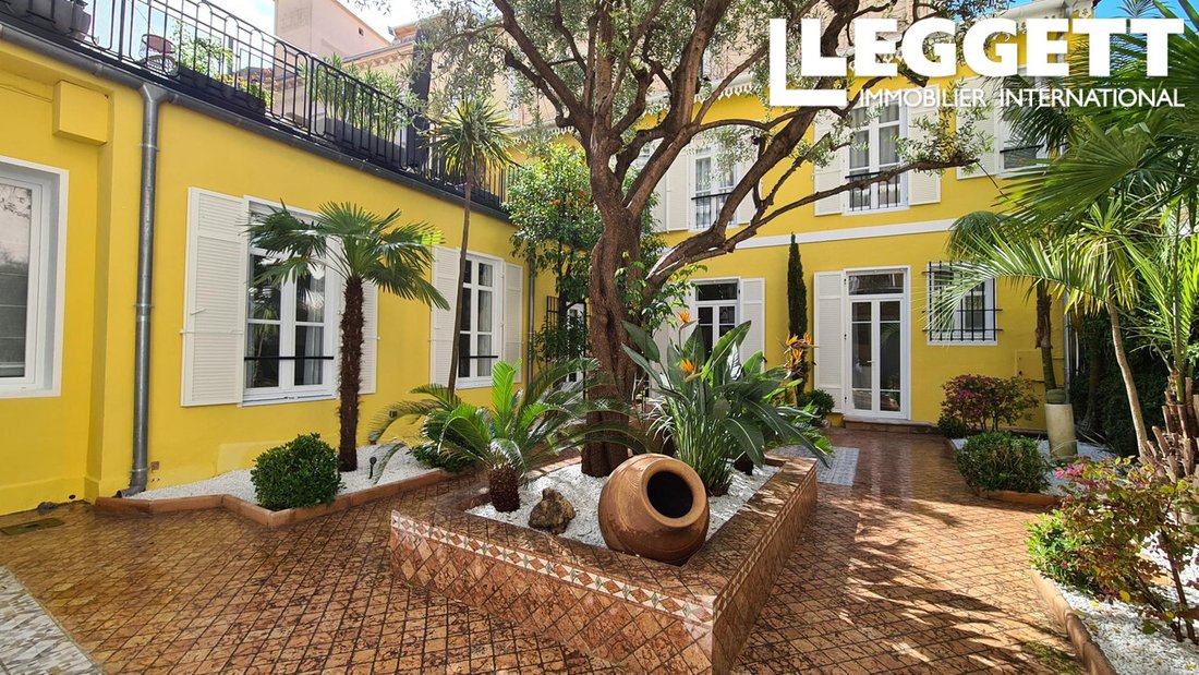 Villa in Cannes, Provence-Alpes-Côte d'Azur, France 1 - 17260937