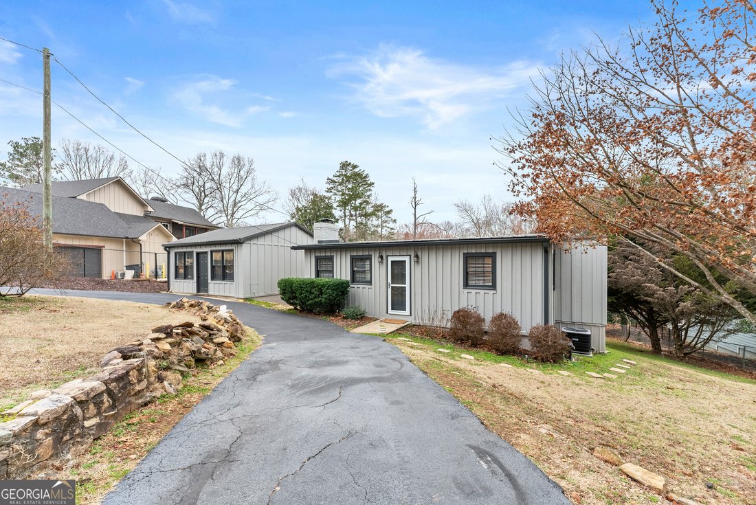 House in Flowery Branch, Georgia, United States 2 - 17233046