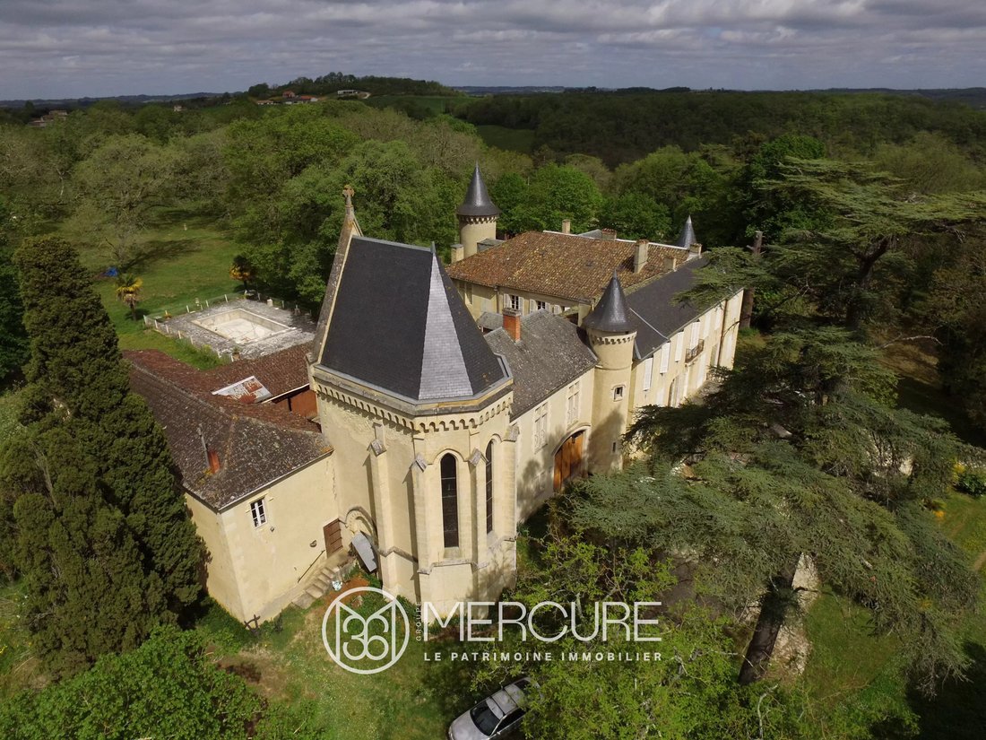 Castle in Faubourg Nord, Auch, France 1 - 17260776